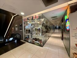 Oxley Tower (D1), Retail #549380161